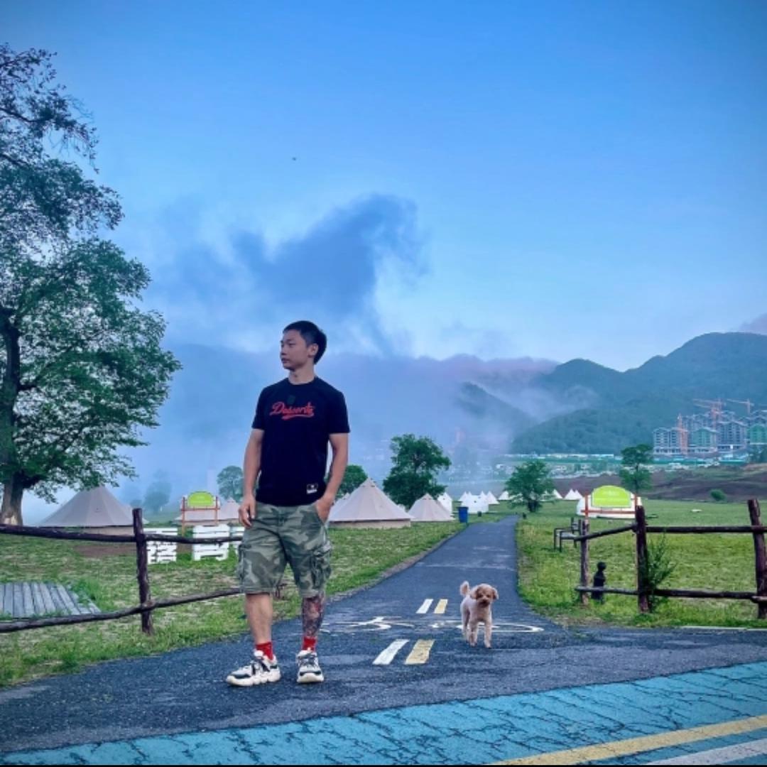 运动的尼克