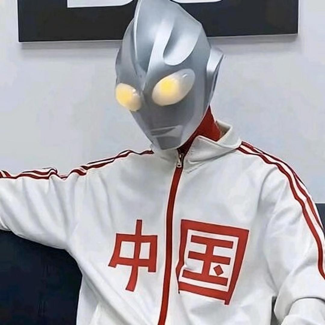 天才凹凸曼
