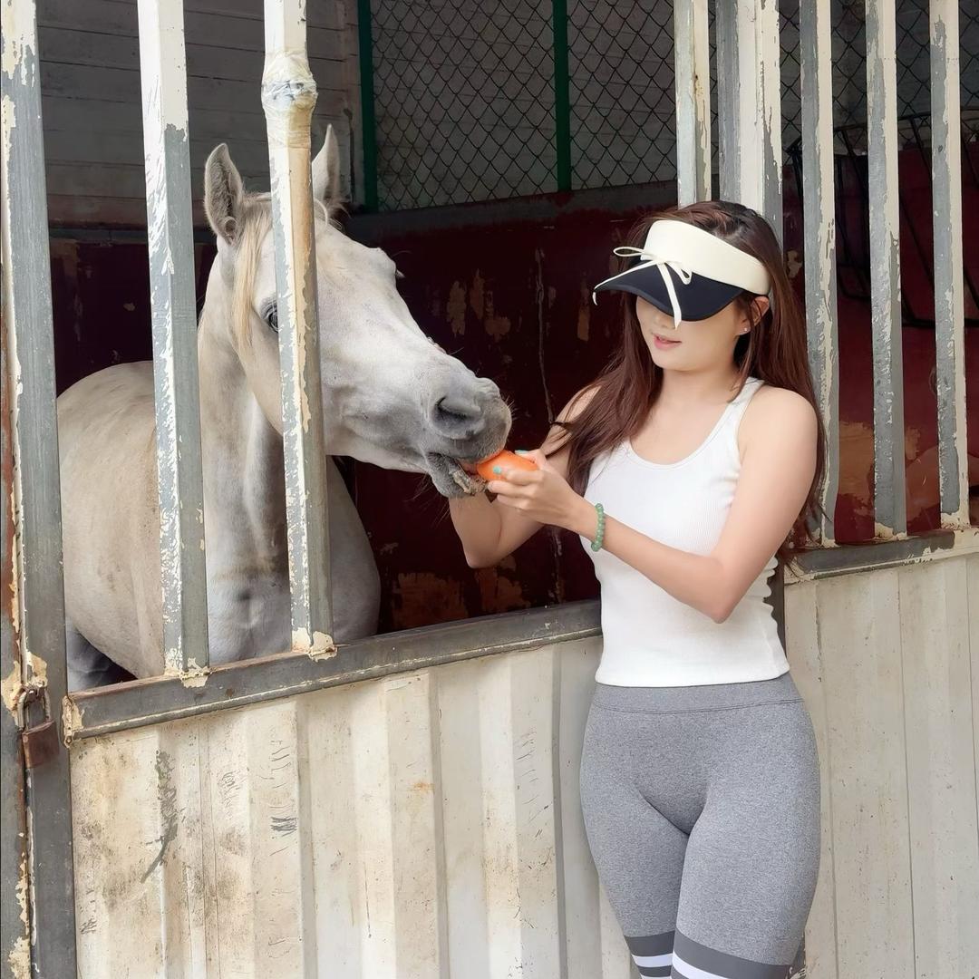 皇后、