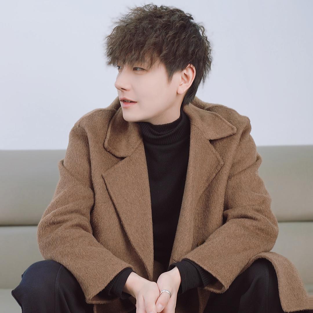 🔴🟠🟡🟢🔵🟣⚫️