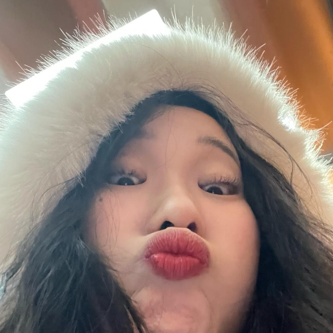 脸红小小杜𠆢