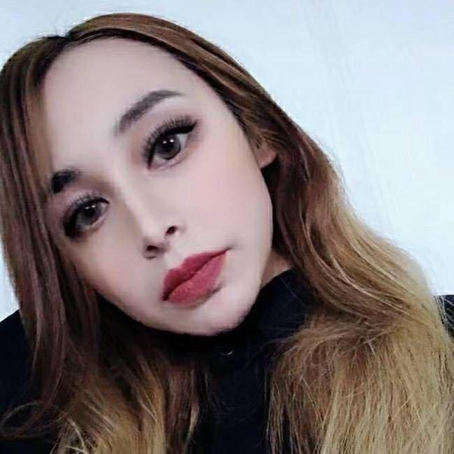 李吖