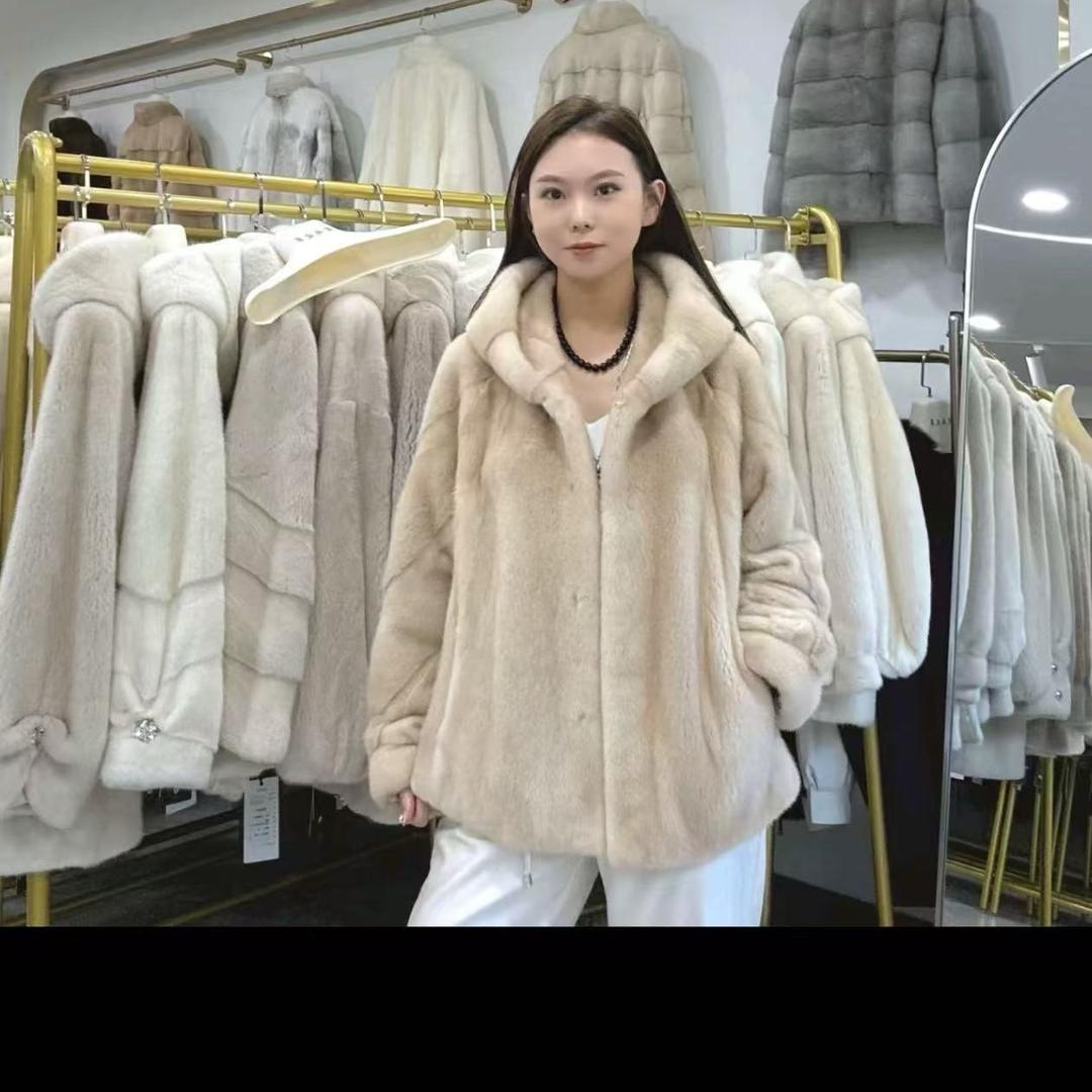 长春昱尚贵夫人皮草