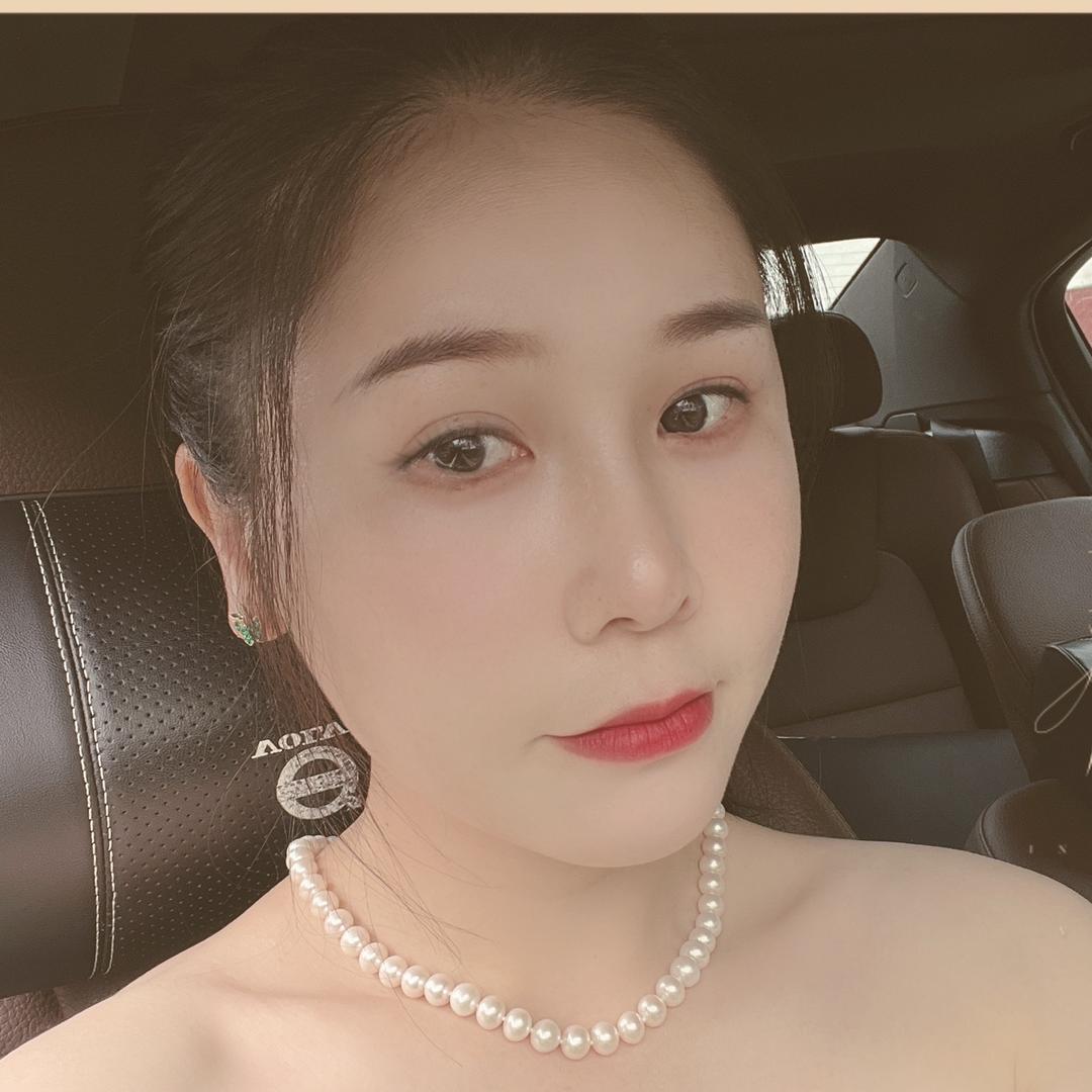 嘿🍒燕 燕 燕、