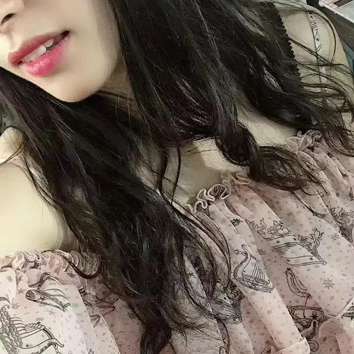 曼曼 🐬
