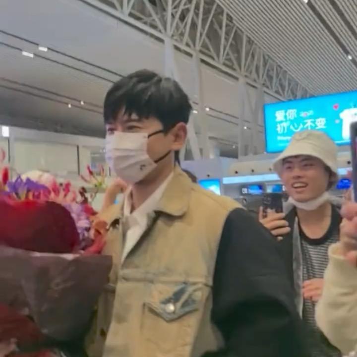 大北斗的天赐同学(在长沙跟杰哥对话版)