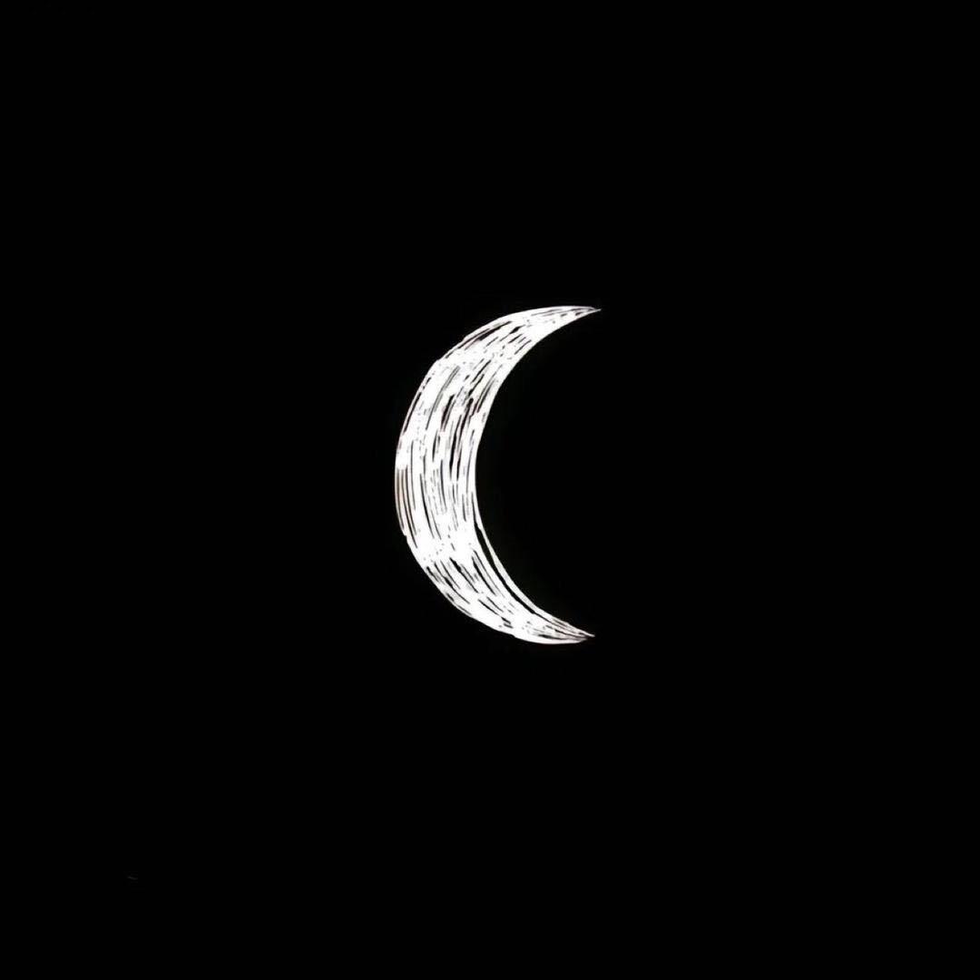 月 🌙
