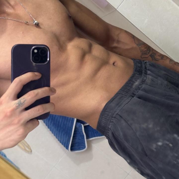 黑仔，