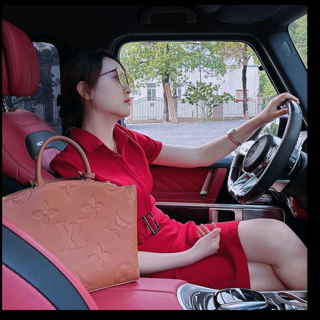 龙小姐本甜👑