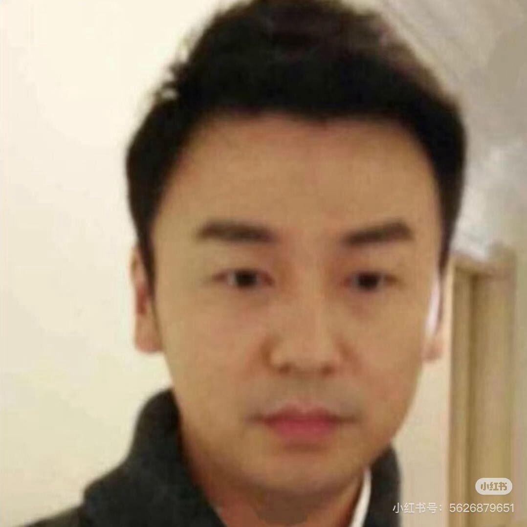 一棵风中摇曳的范德彪