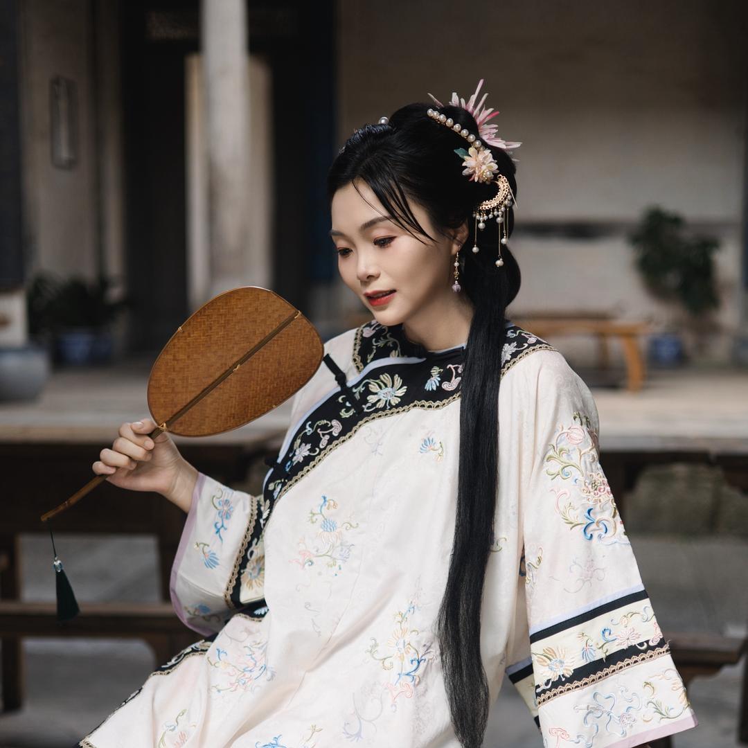 是六子呀