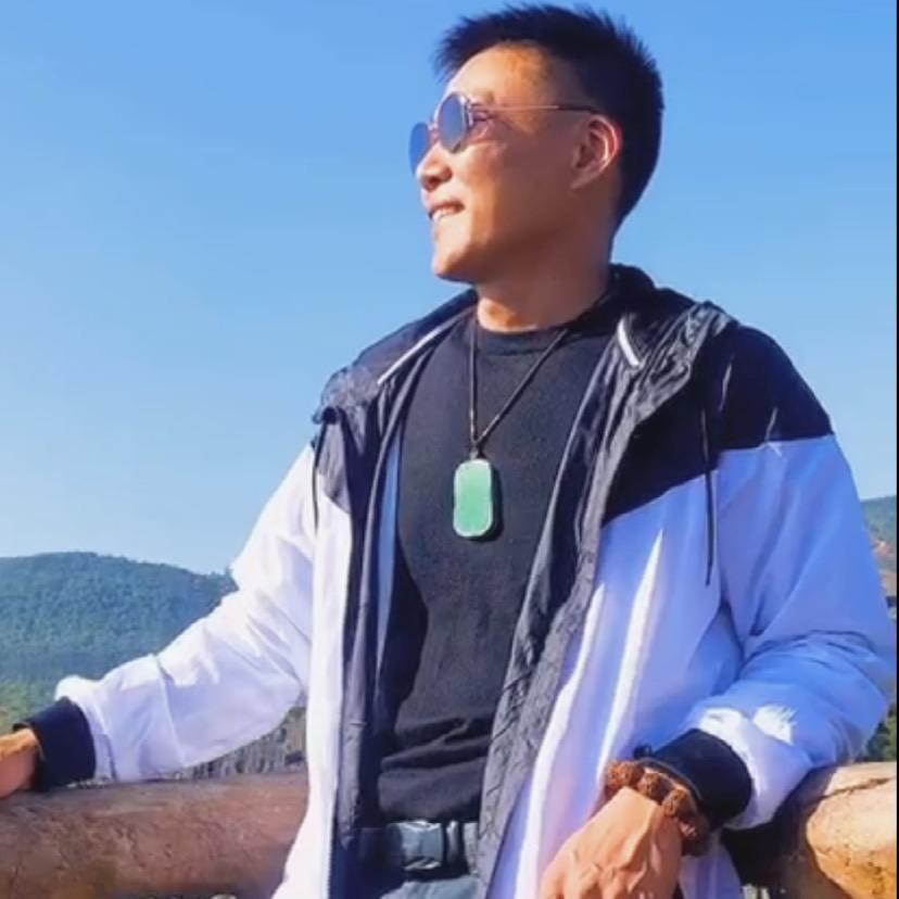 昆明天石韵珠宝