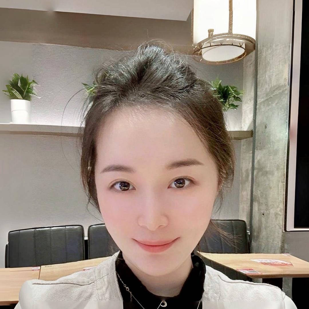 酒窝曼曼姐姐