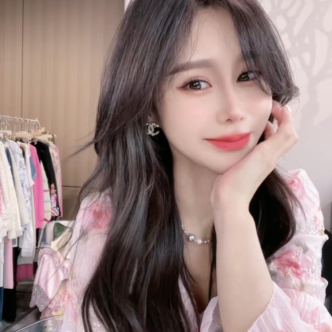 皮皮吖时尚穿搭