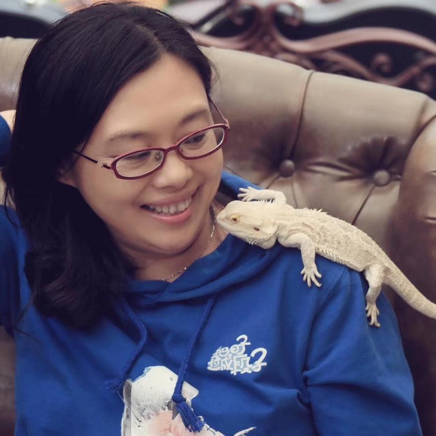 王小柔的书房