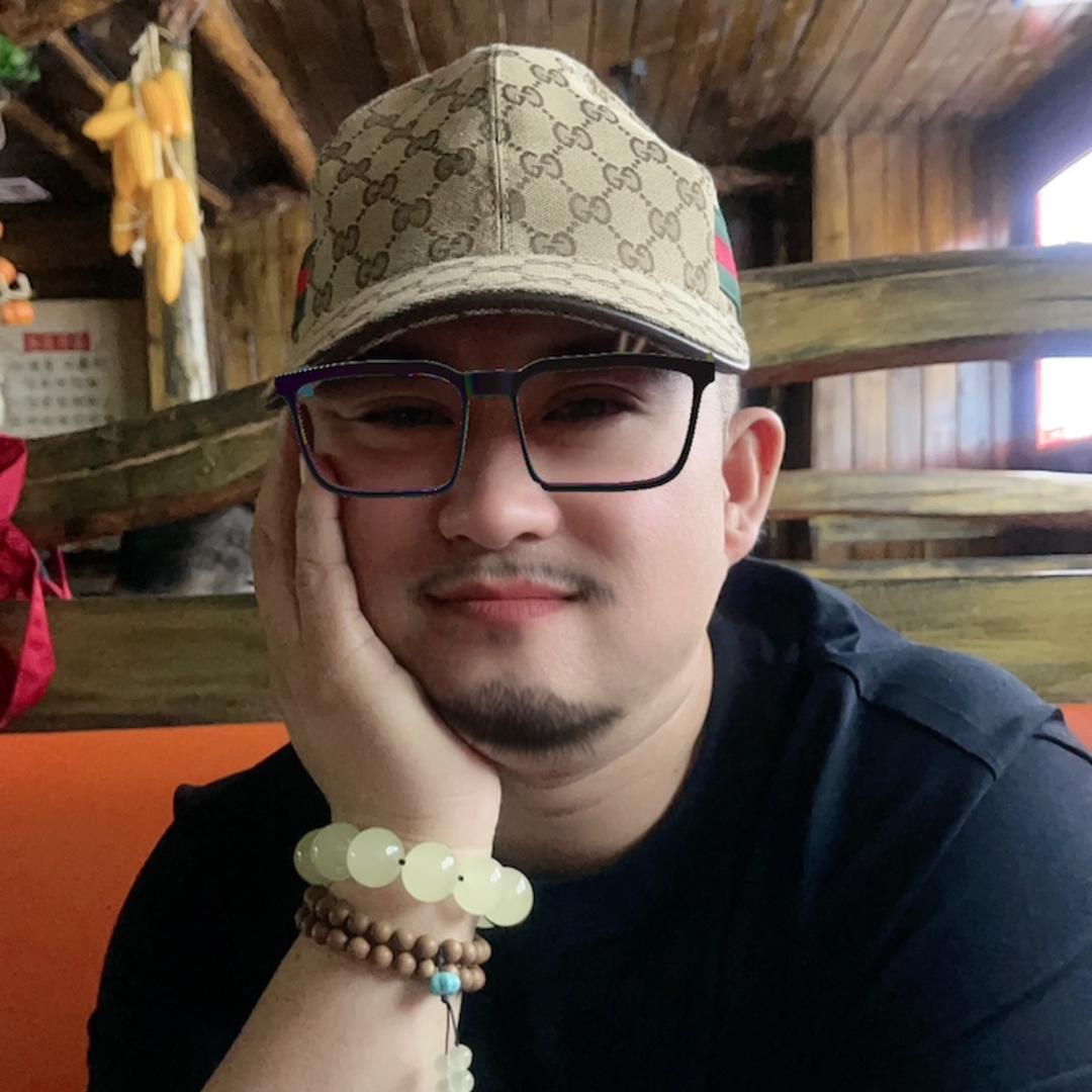 ꧁༺武鸿斌༻꧂