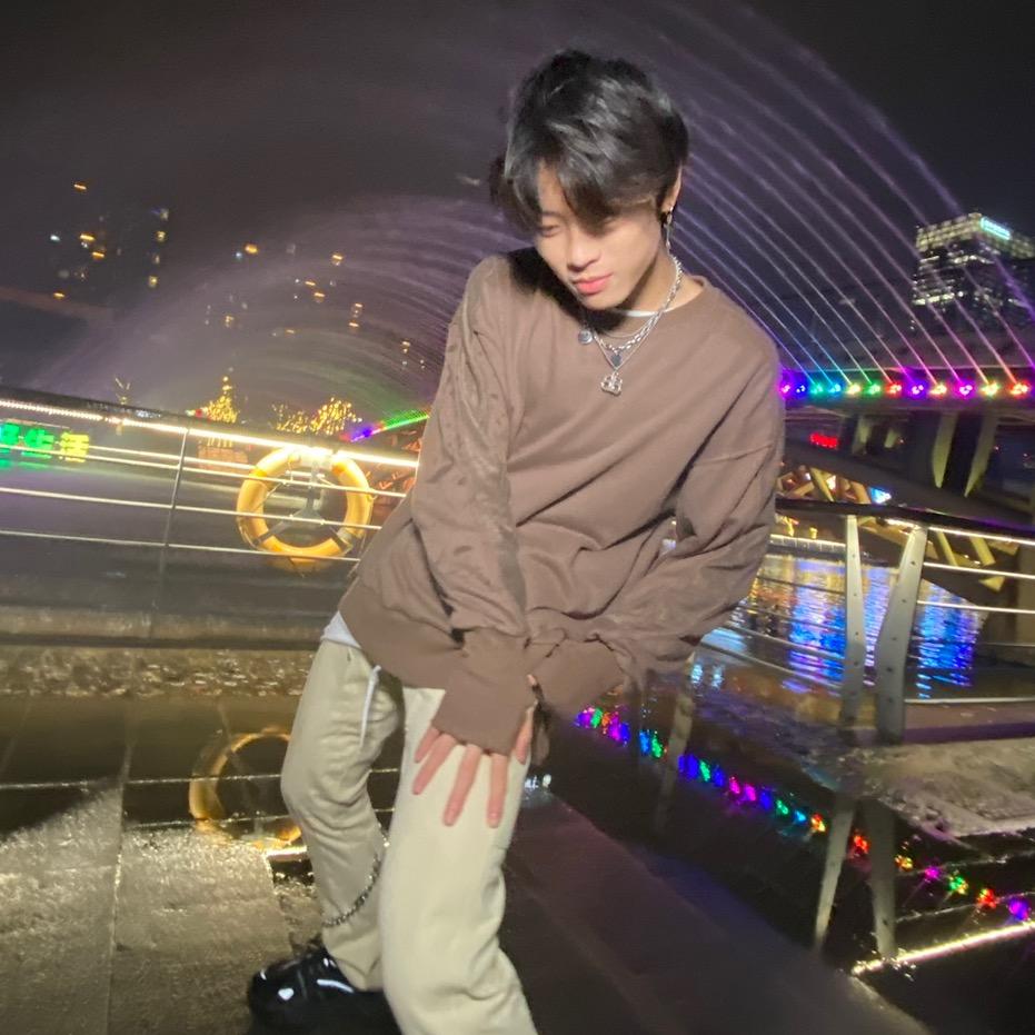 J-Five_（社恐版）@抖音