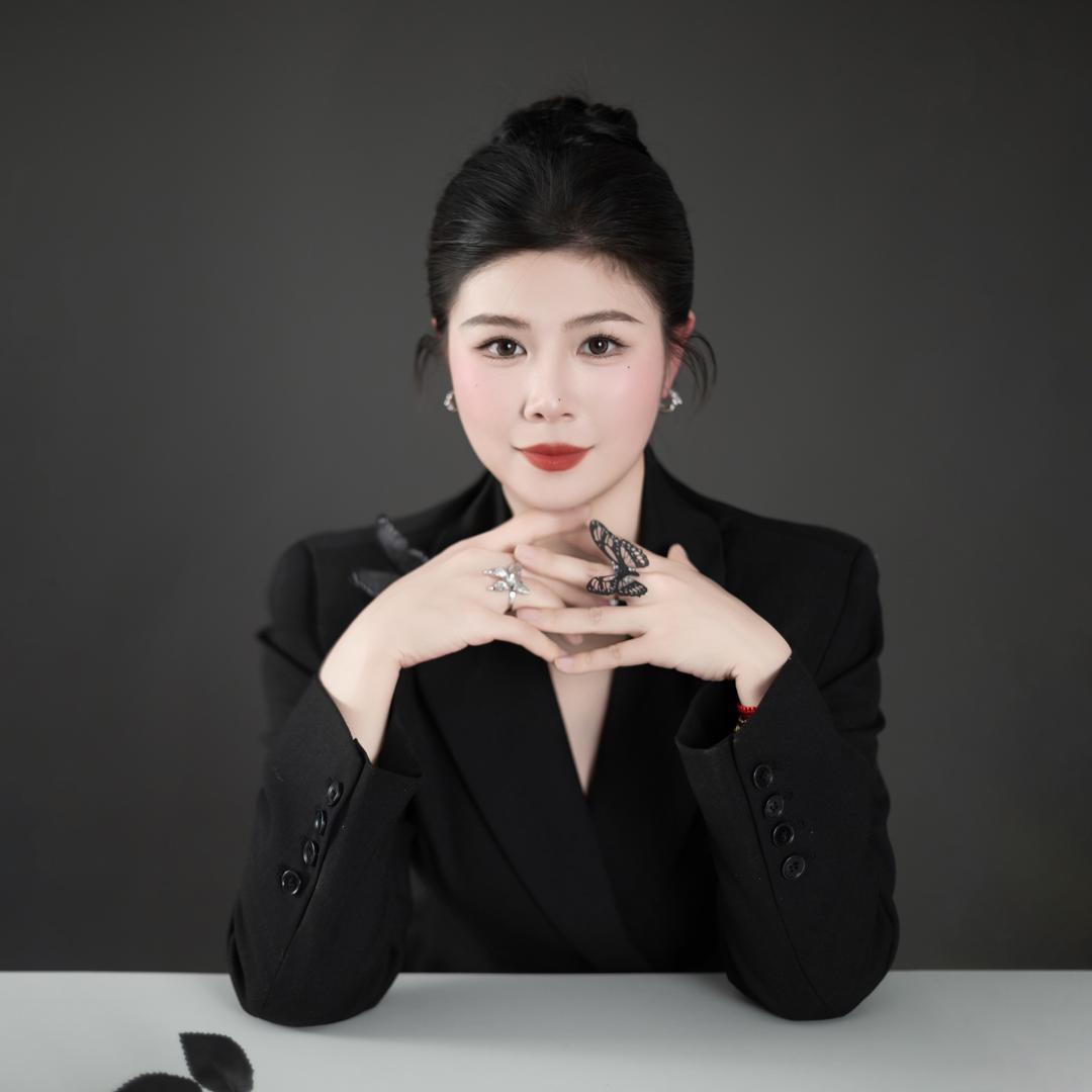 涡阳爱纱嫁衣莎莎