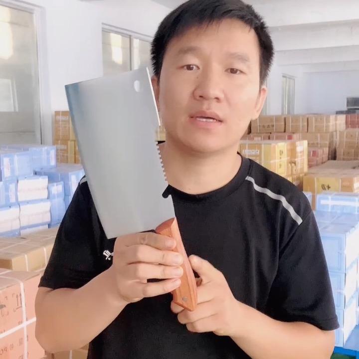 奋斗的铁匠【厂长】