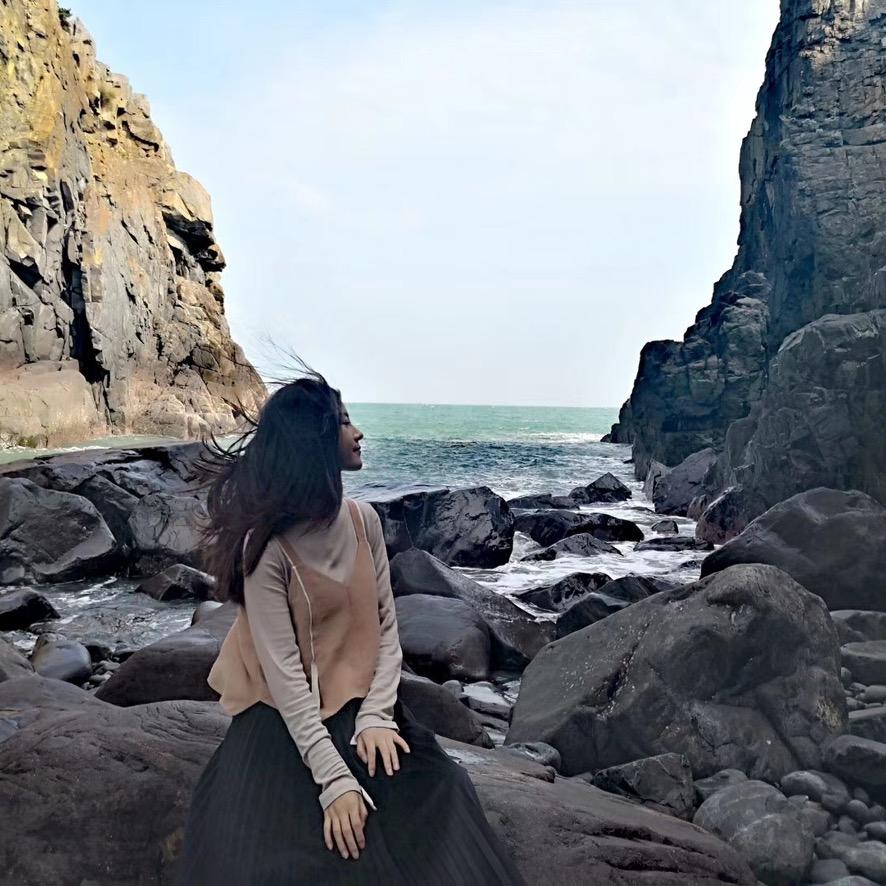 鹿饮溪谷