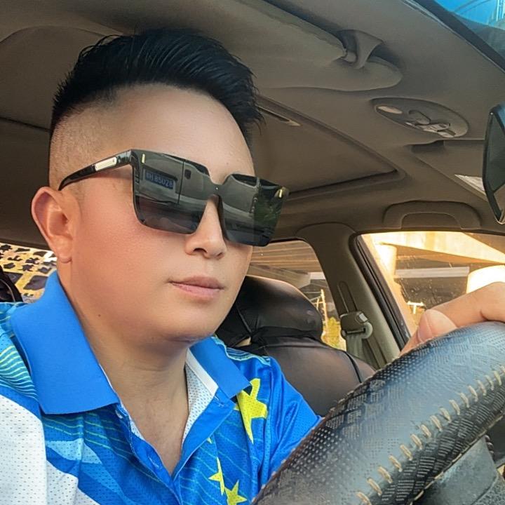 凯里千纸鹤歌舞演艺