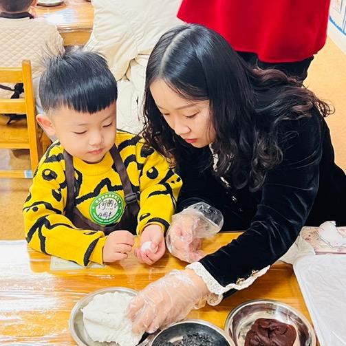 珂珂💋👧🏻¹⁹⁹²