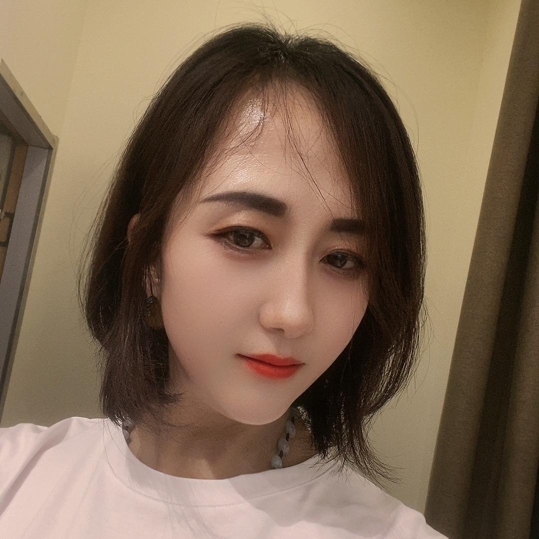 遵化•金缘GD女装周艳芳