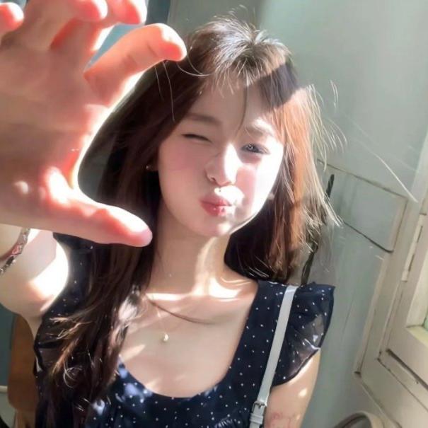 佫力服饰