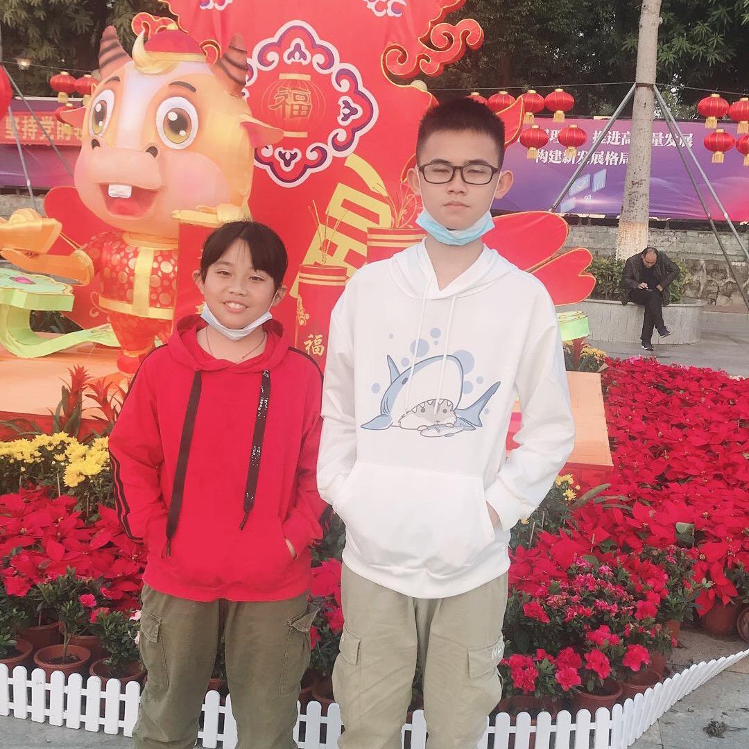 简单一笑☺️娇