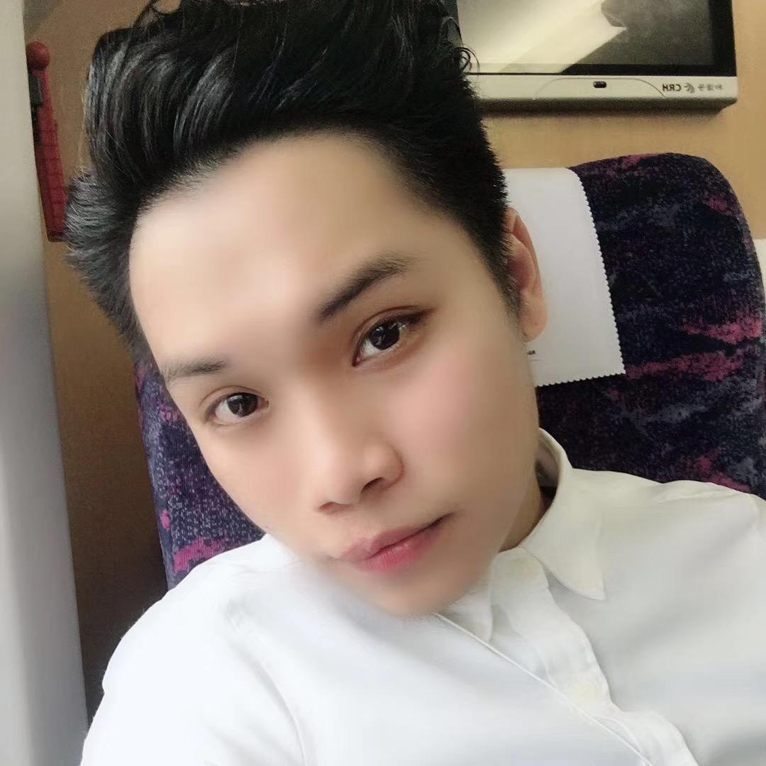 小陈😇
