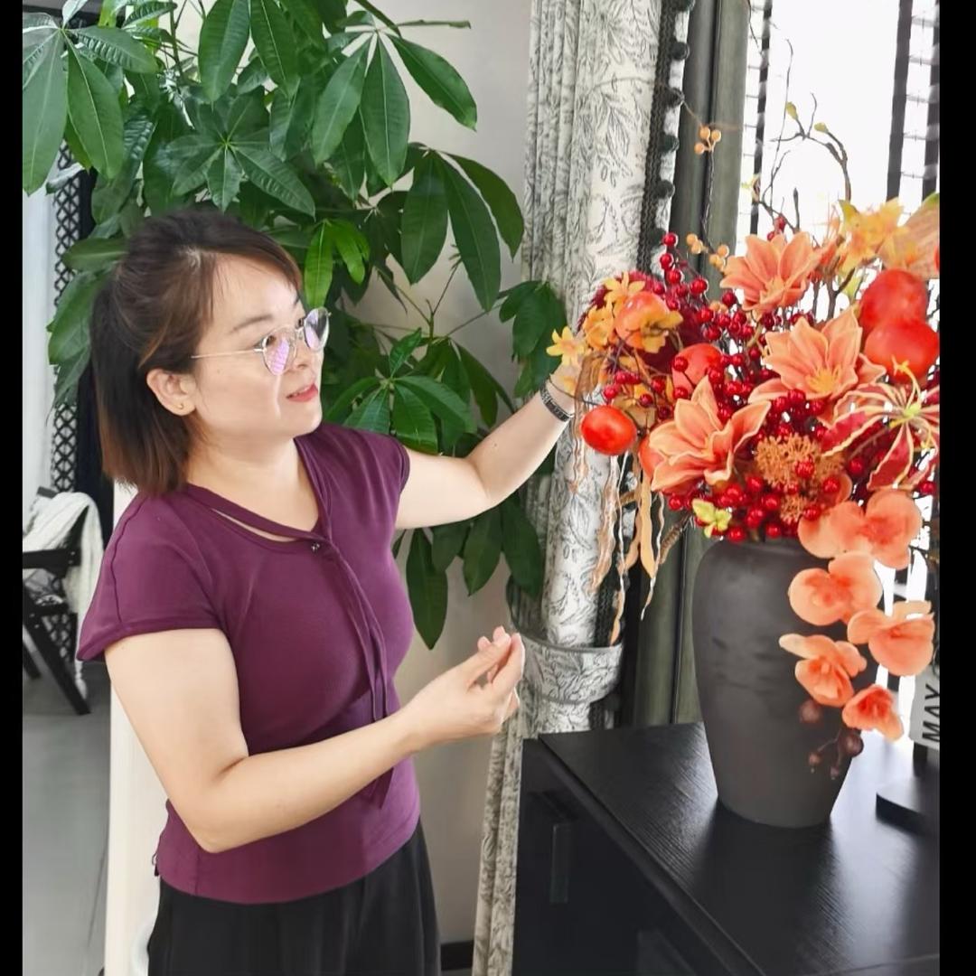 九江元素窗帘小吴姐(朗里国际)