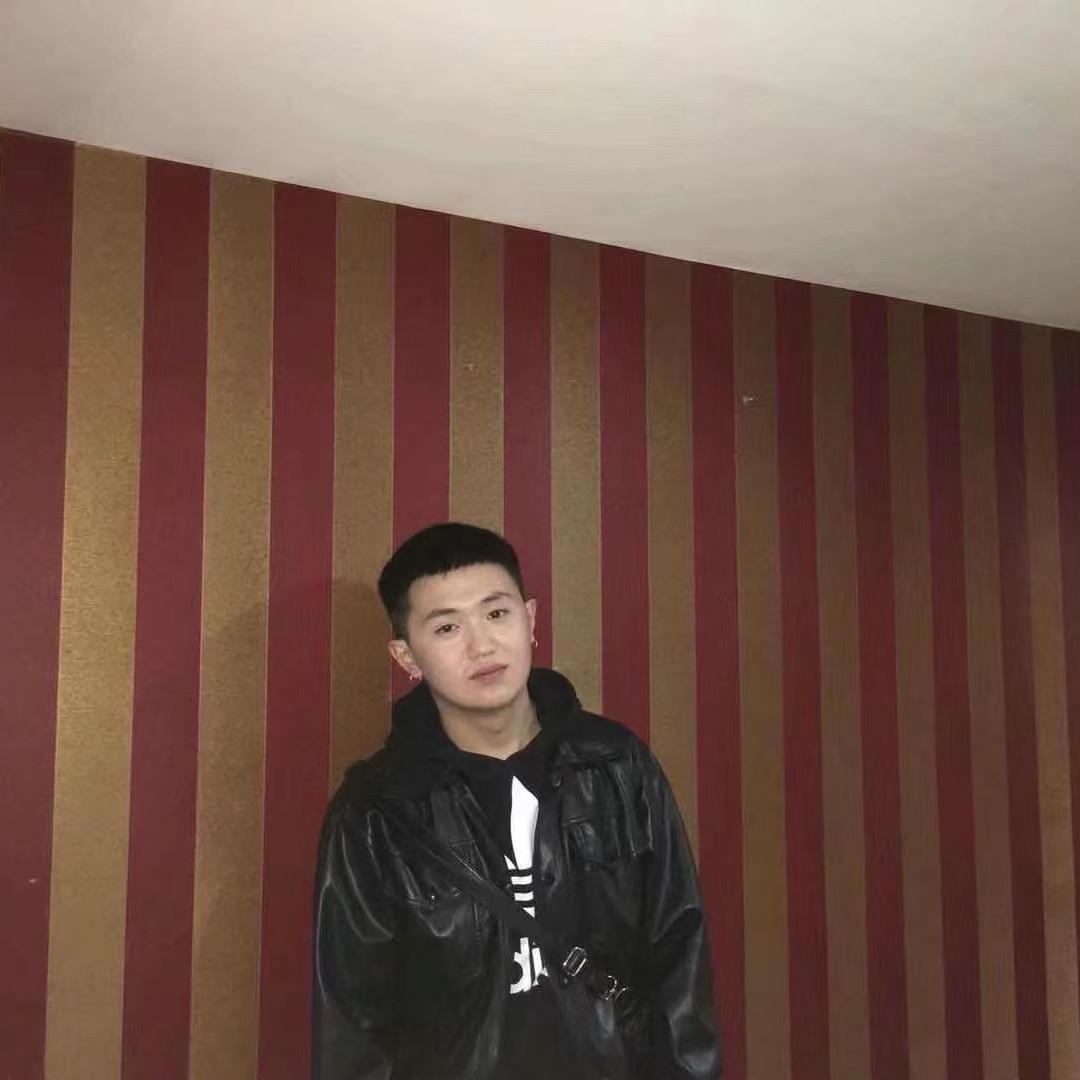 斯小君