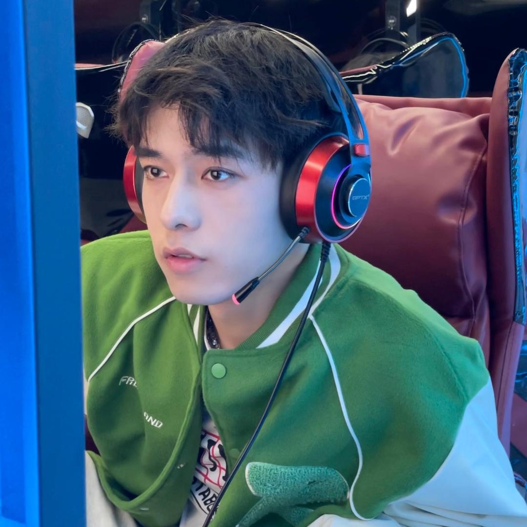 乔佳乐