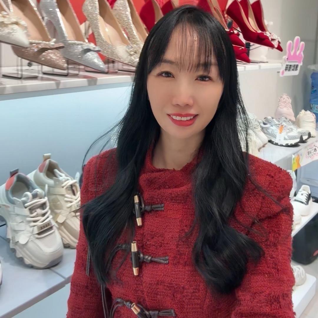 陆陆女鞋