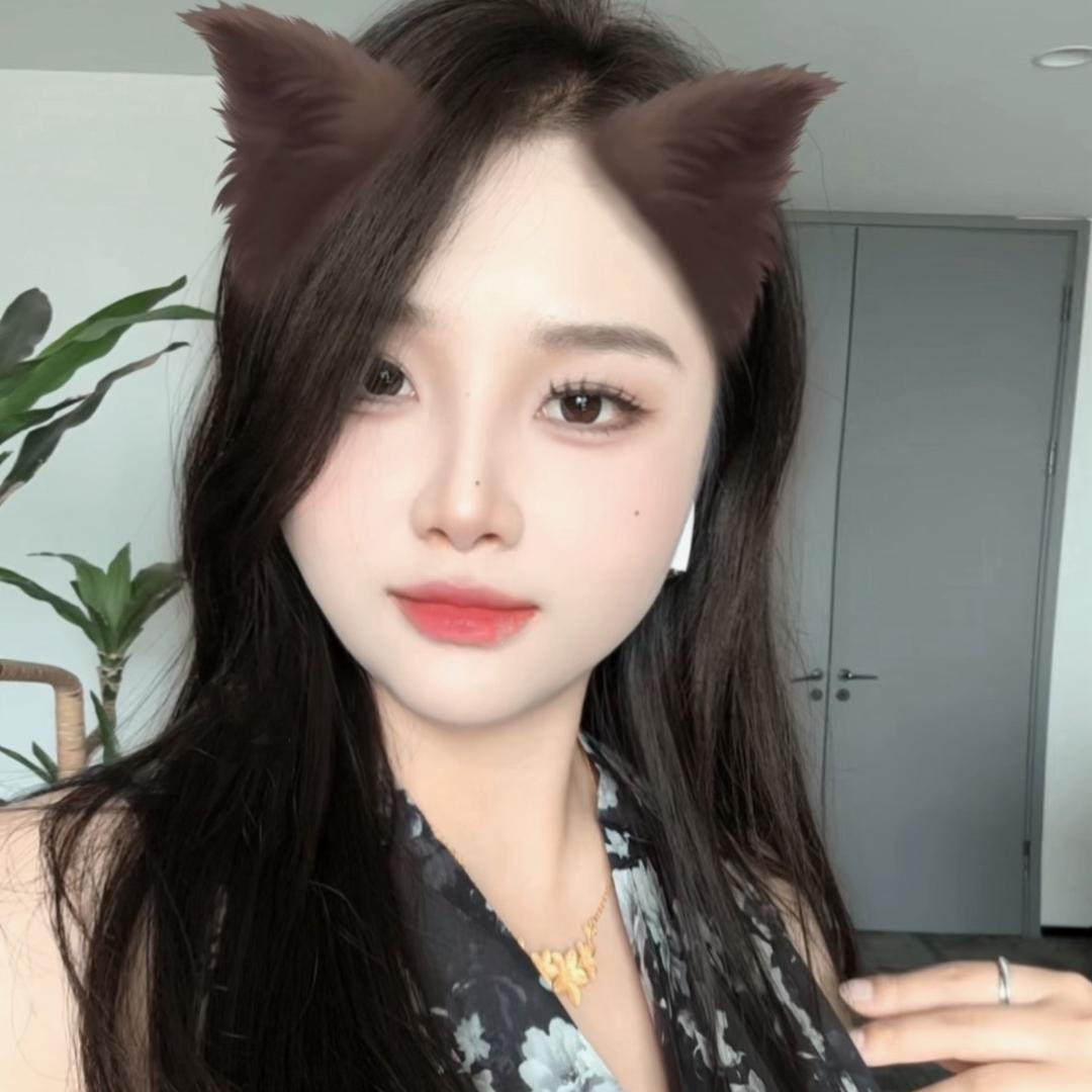 是小黑吖❤