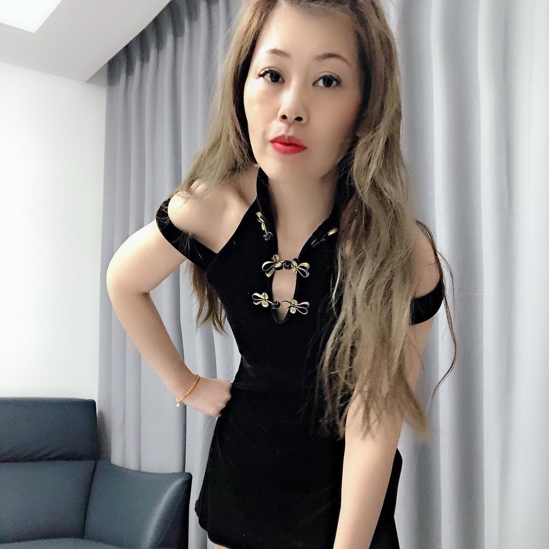 @万人迷（不定时开播）