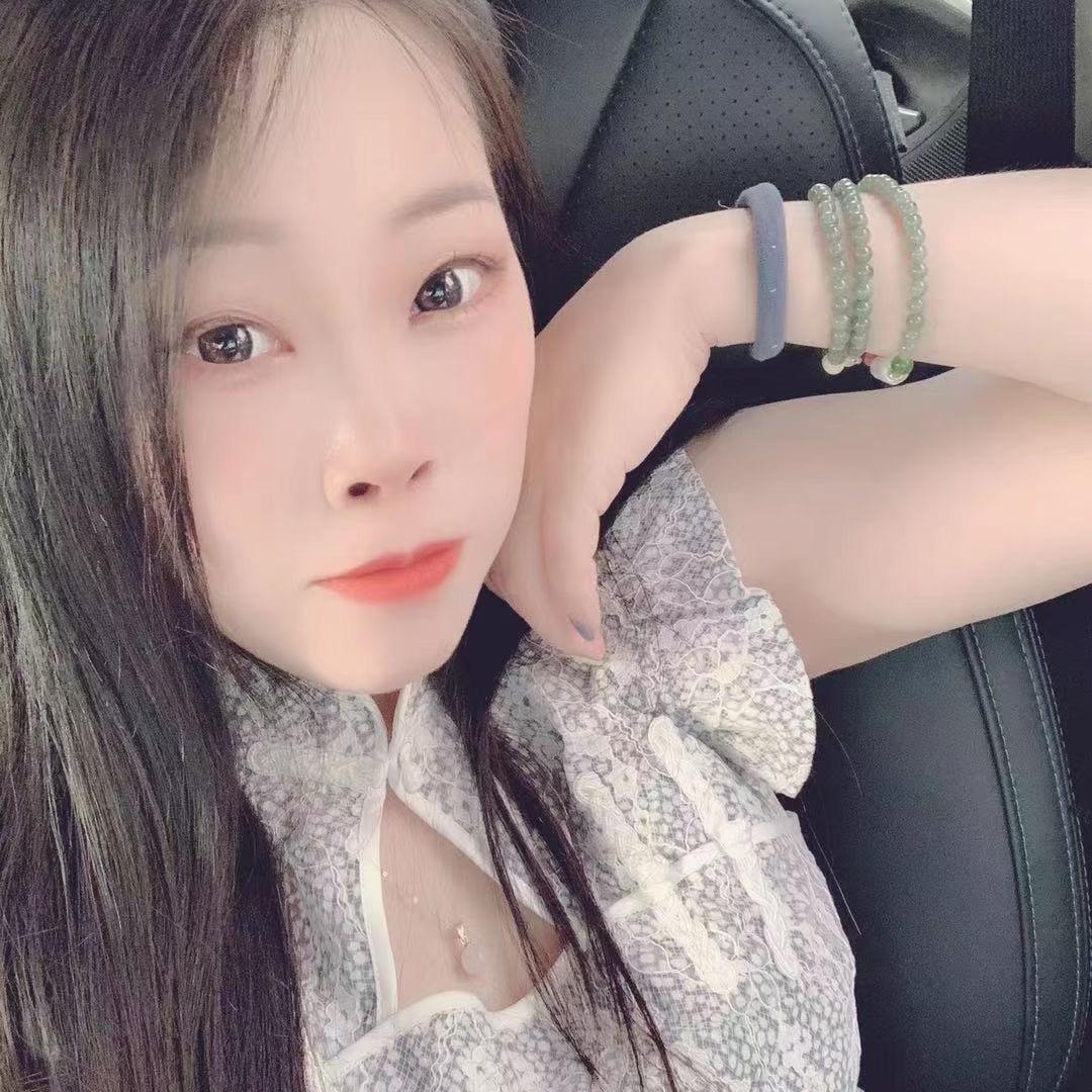 大口吃肉肉
