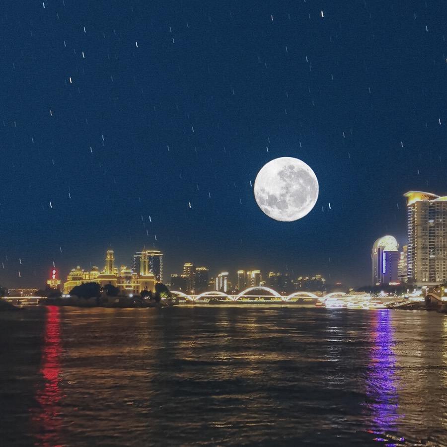 七侠晟文化传媒