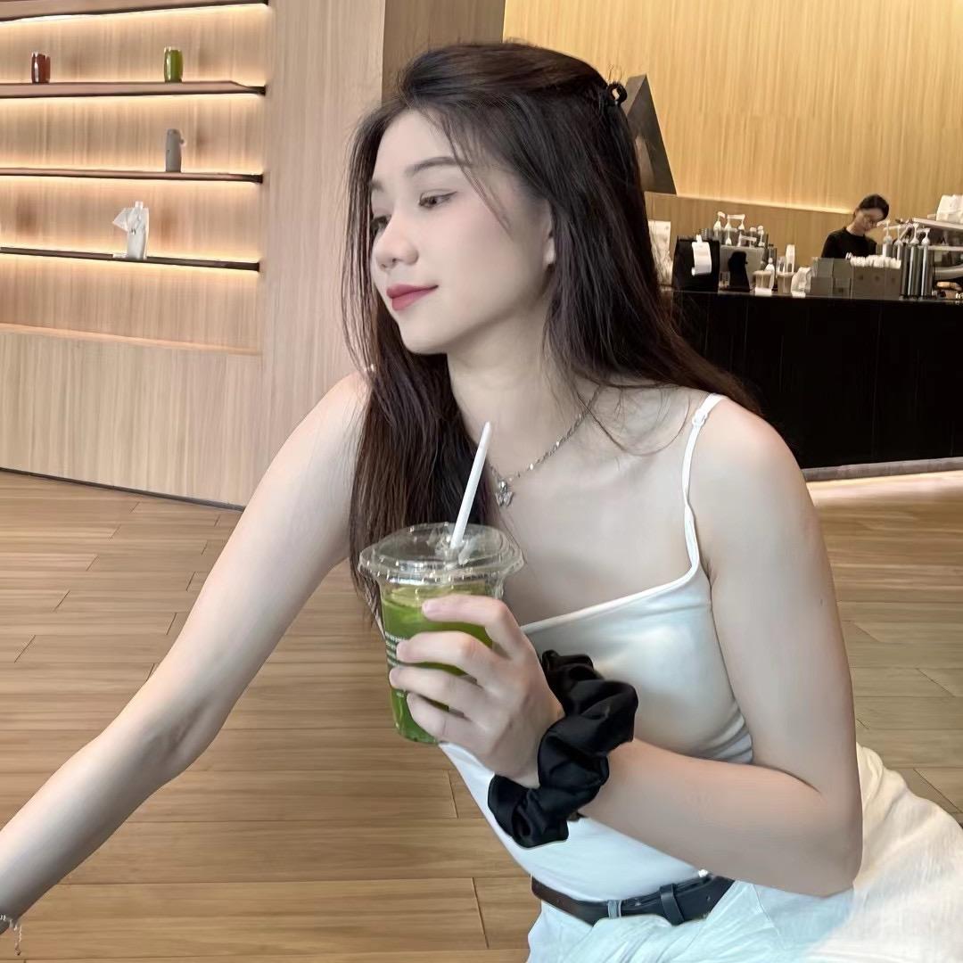 菠萝吃吃吃