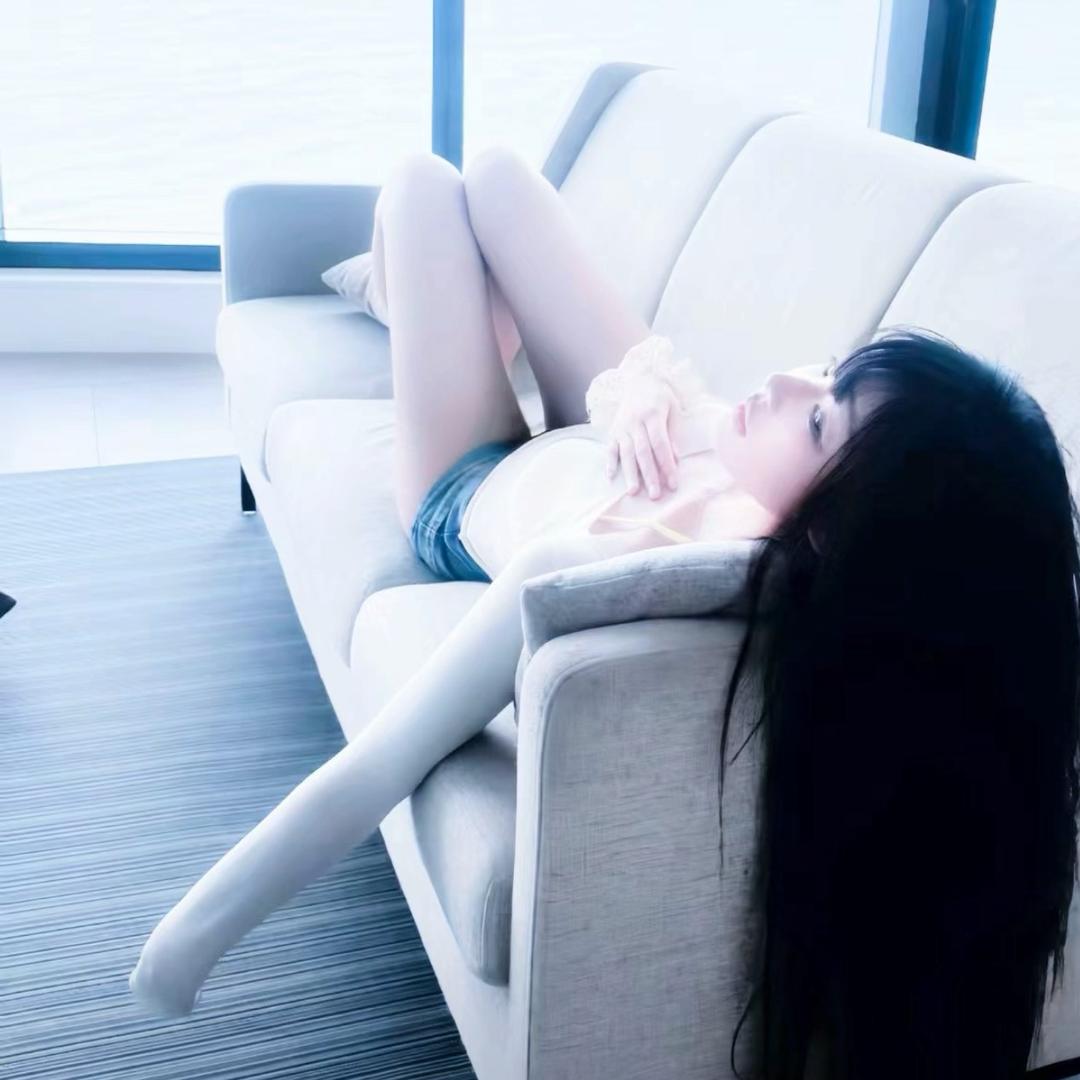 ⁴小滚