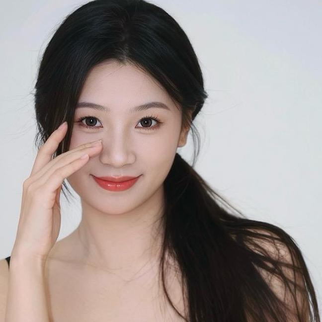_小小小周