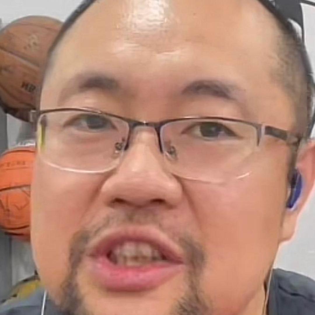 贾队长小跟班