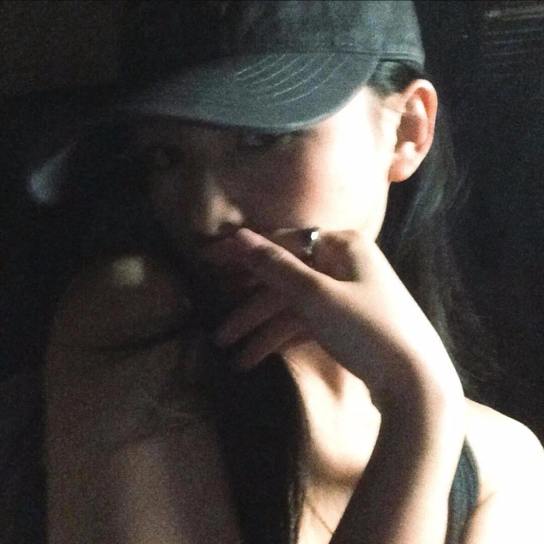 清冷.