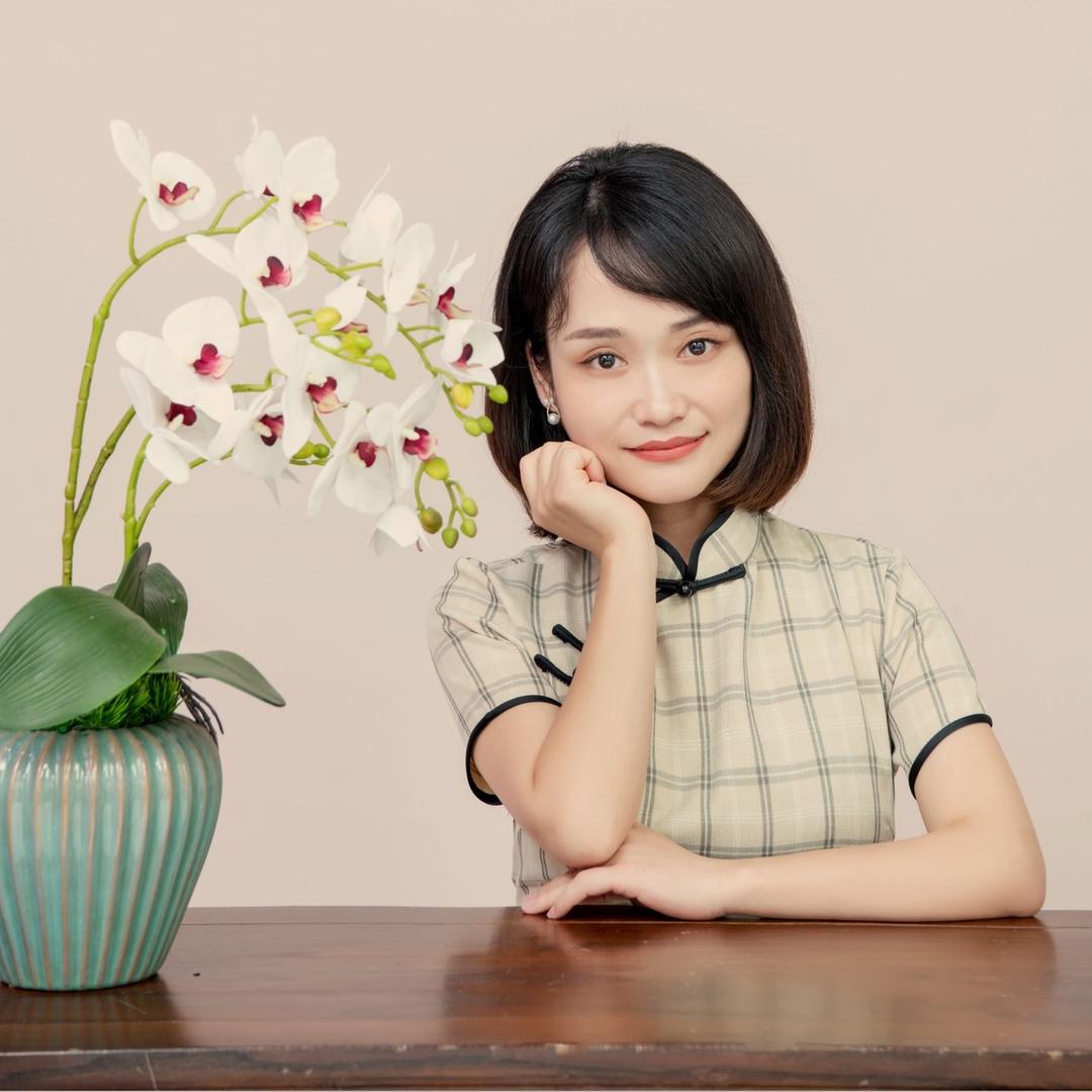 爱画画的李老师