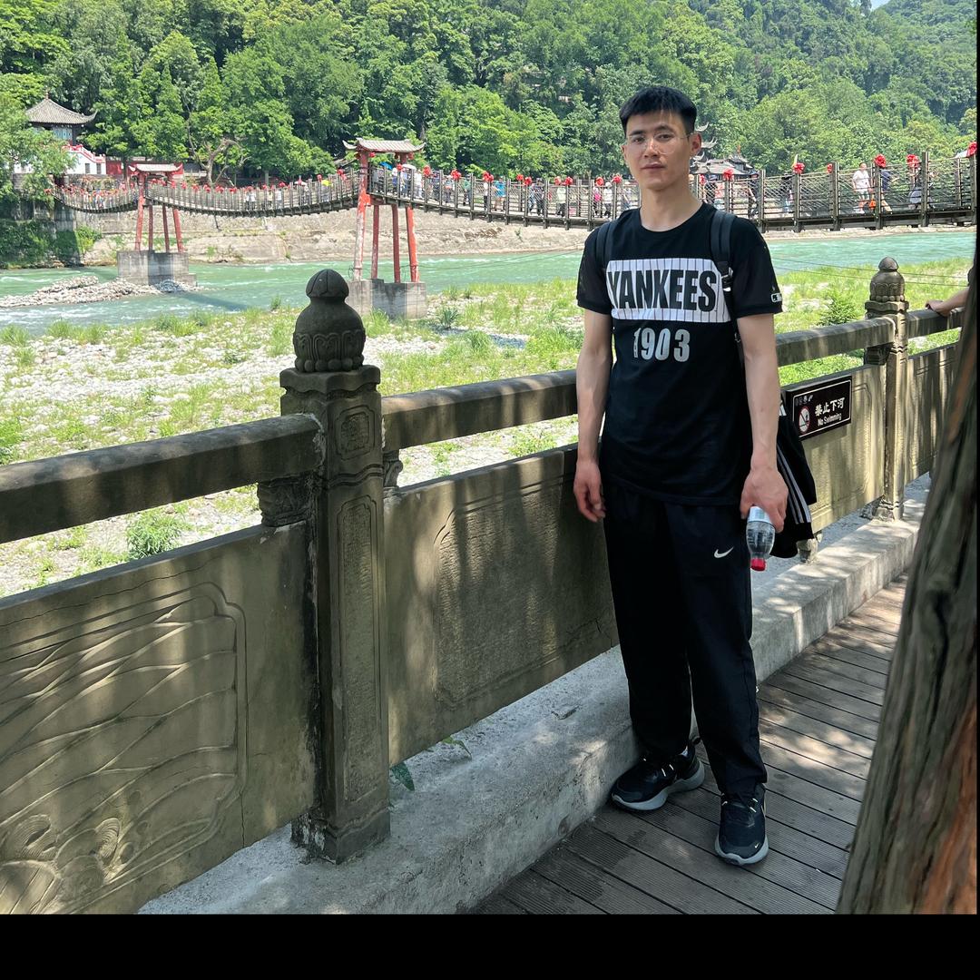 倔强男孩