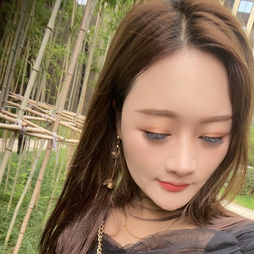 A &  婧