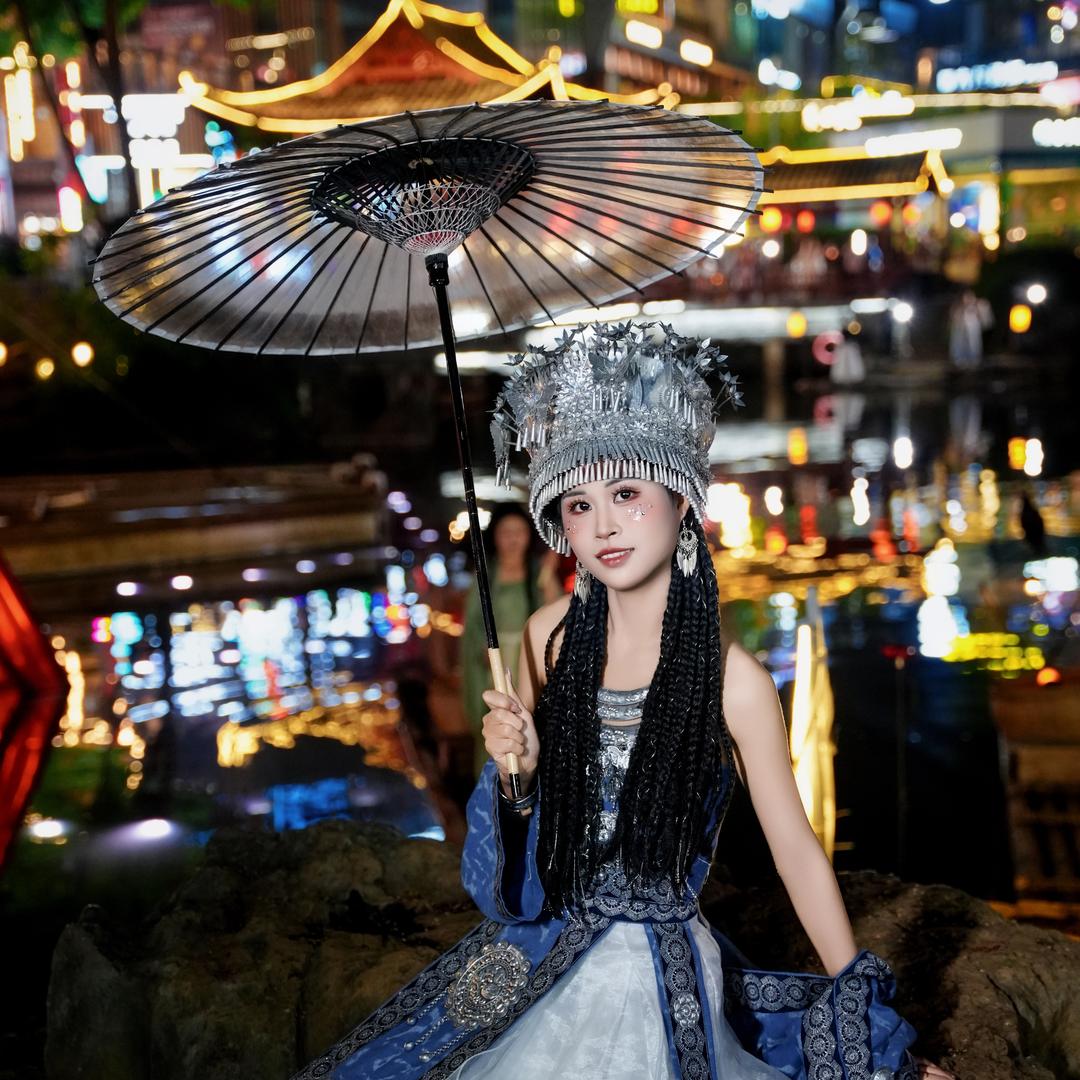 小小英~🎀