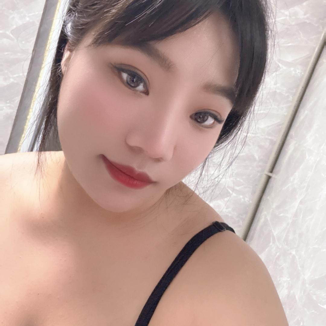 丫头不吃芒果