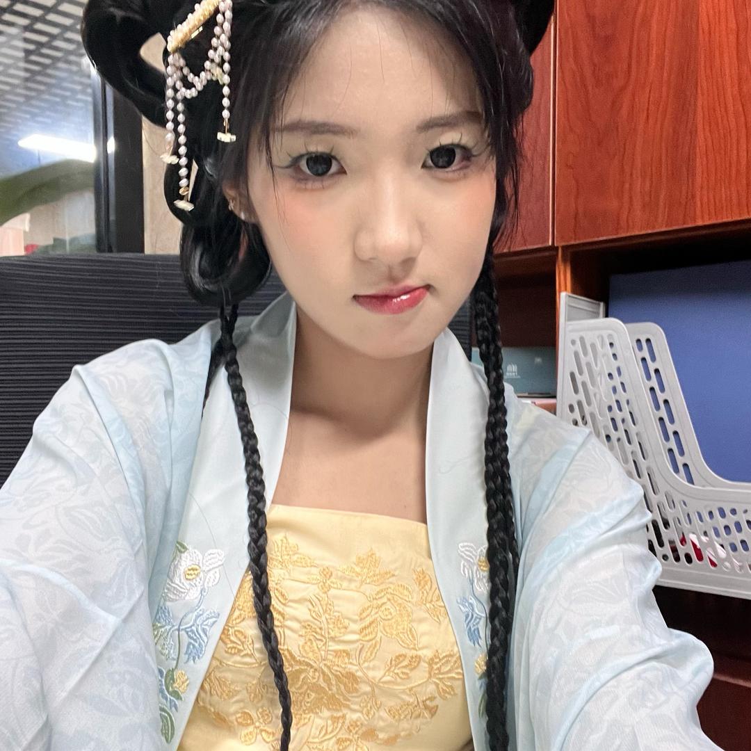 九九-