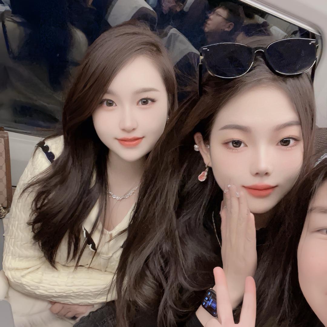 三朵金花在十堰（铭骏随车吊）